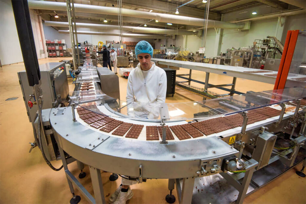 SOLICITAN TRABAJADORES PARA FABRICA DE CHOCOLATE - INGRESÓ INMEDIATO