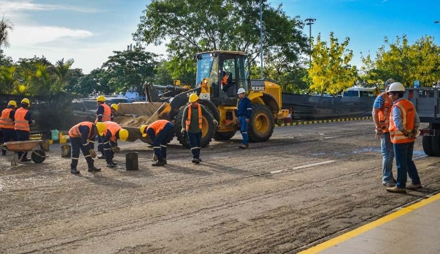 EMPLEO EN CONSTRUCCION DE CARRETERAS